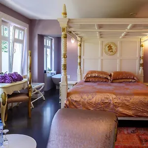 Saint-georges -located In The Centre Of Bruges- Bruges