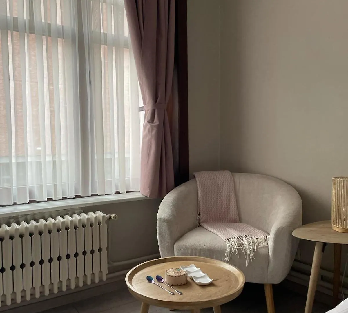 Hotel Chez Clochette Bruges Affittacamere